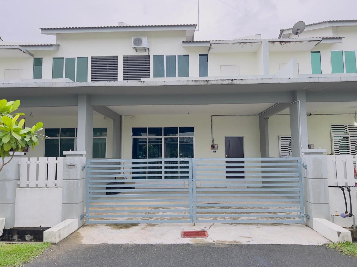 Noor Homestay Paddy View Kangar Εξωτερικό φωτογραφία